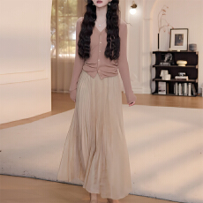 批发纯欲慵懒风套装女2026年新款纯色设计感长袖上衣高腰半身<b class='q'>裙</b>两件套