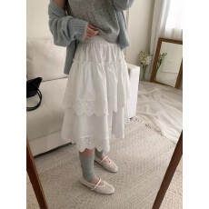 批发韩系甜美蕾丝花边抽绳白色半身<b class='q'>裙</b>女春夏2026高腰A字褶皱蛋糕中<b class='q'>裙</b>