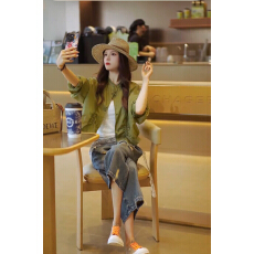 批发新款单排扣褶皱薄款防晒短外套