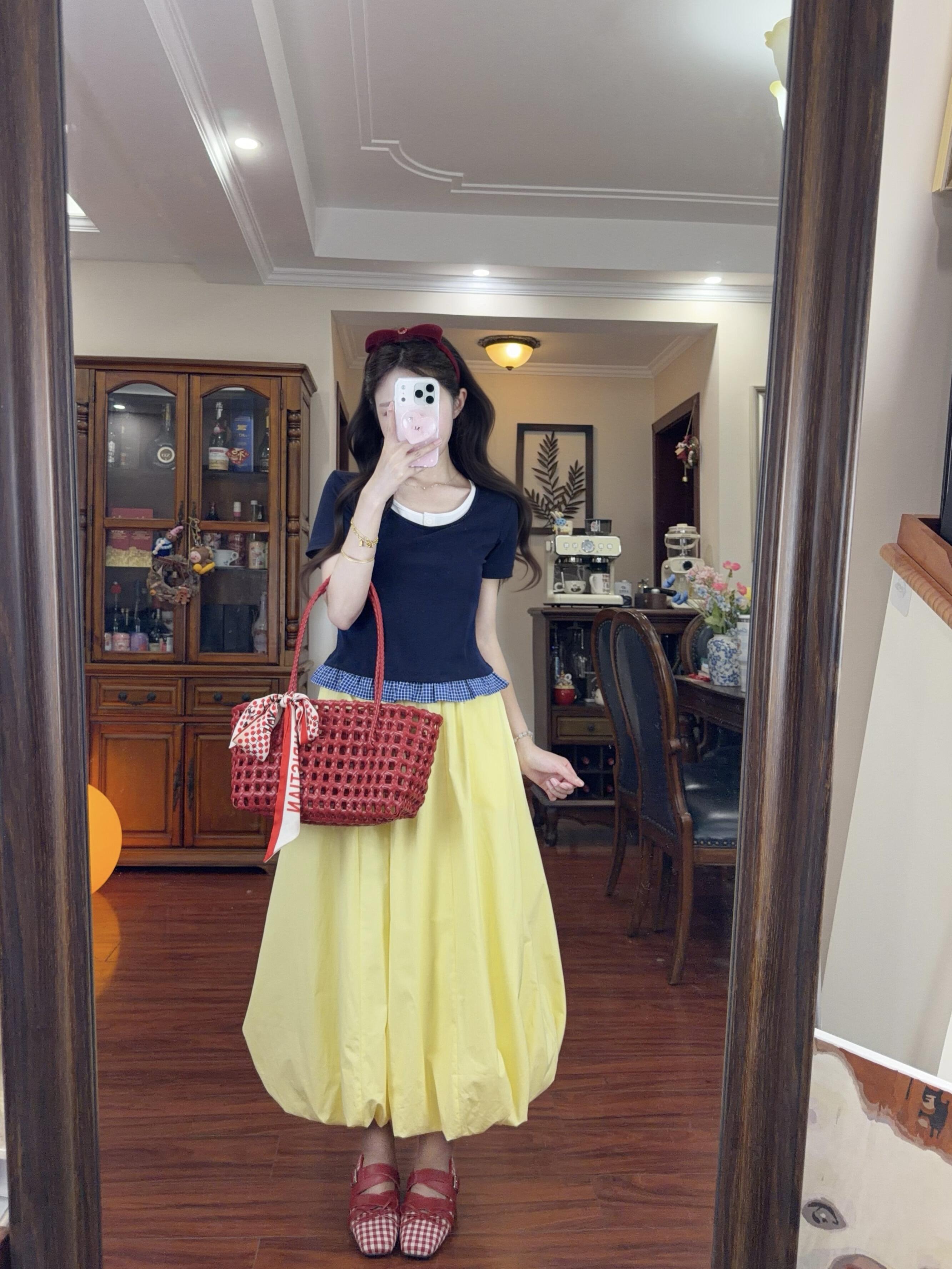 여름 페이크 레이어드 티셔츠 꽃밭 반신 스커트 투피스 세트