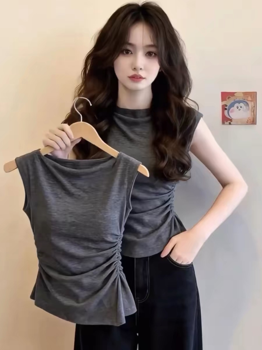 회색 주름 허리 수축 민소매 티셔츠 여성 2026 새로운 여름 한 부서 ins 디자인 센스 맨위 마이크로 직장 착용 가져 가라.