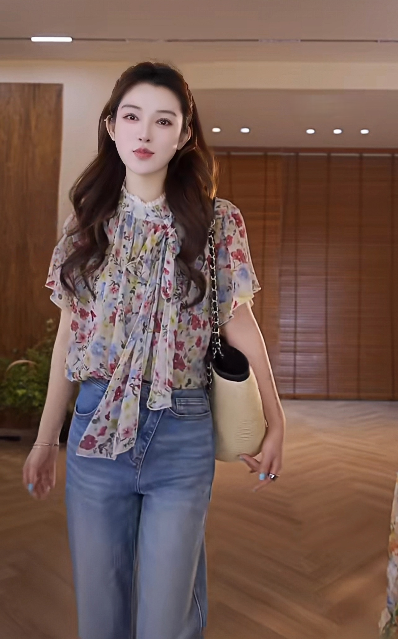 꽃 안개 통기성 고급 문예 센스 화두 리본 빛 럭셔리 맨위