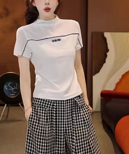 여름 새로운 배색 패치워크 몸매 가꾸기 슬림해 보이는 반팔 티셔츠 t