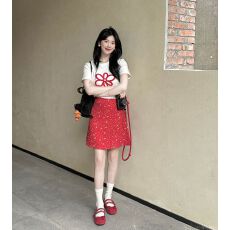 批发夏季2026新款高腰显瘦休闲百搭a字短<b class='q'>裙</b>碎花半身<b class='q'>裙</b>