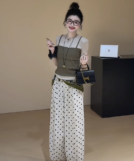 여름 작은 대중 미니멀리즘 디자인 센스 다용도 페이크 레이어드 맨위 도루 센스 도트 무늬 바지 세트