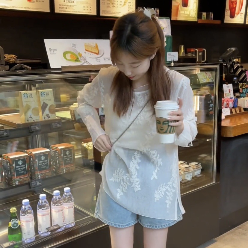 2026 년 여름 새로운 디자인 센스 레이스 자수 ~을 통해 센스 디스플레이 트임 얇은 자외선 차단 셔츠 여성