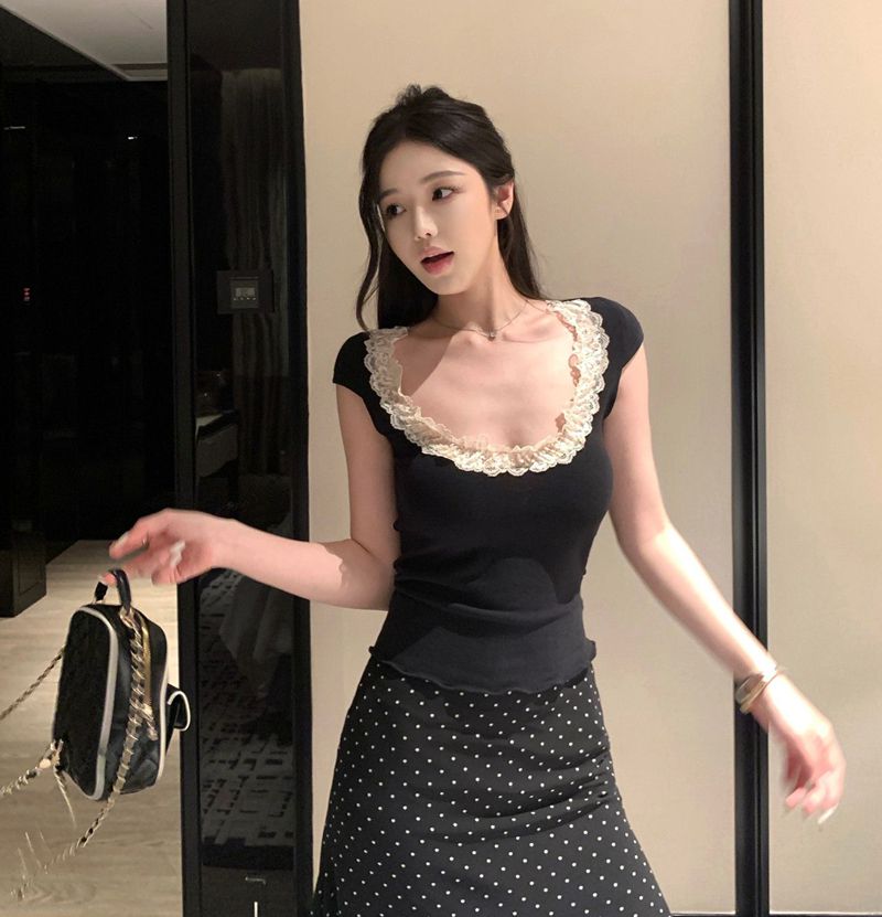 여름 몸매 가꾸기 슬림해 보이는 허리 수축 순수한 욕망 핫걸 작은 맨위 대 u 칼라 레이스 측면 반팔 티셔츠 여성