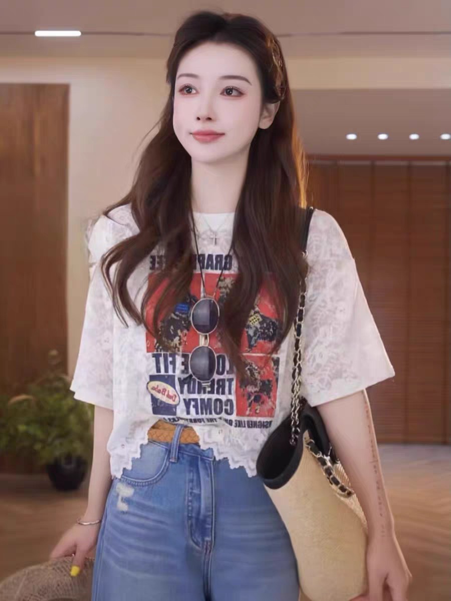 아메리칸 연령 감소 만화 프린트 알파벳 반팔 티셔츠 여성 여름 루즈핏 패션 레이스 레이스 그레이트 봐 의류