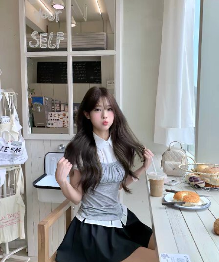 한 부서 페이크 레이어드 반팔 여성 셔츠 여름 고급 센스 거품 소매 허리 수축 티셔츠 맨위 검정색 미니 스커트 세트