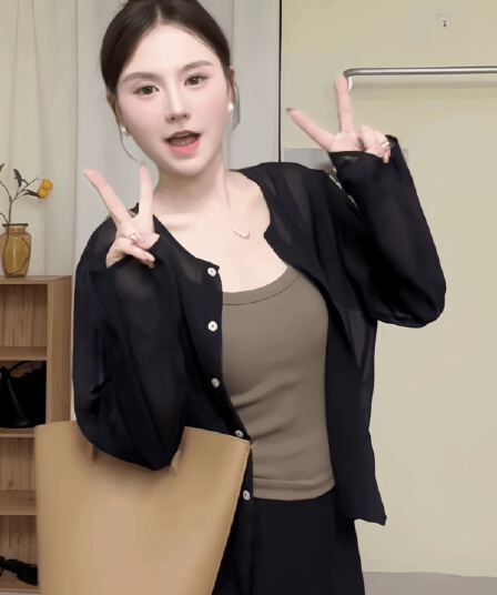 여름 신제품 외국 가스 세련된 라운드 넥 싱글 줄 버튼 긴팔 셔츠 연령 감소 마이크로 ~을 통해 자외선 차단 의류 외부 가져 가라. 얇은 스타일 재킷