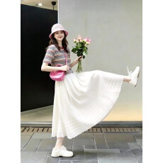 批发夏季套装<b class='q'>裙</b>女韩版简约设计感短袖上衣半身<b class='q'>裙</b>时尚洋气小个子两件套