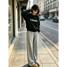 批发卫衣秋<b class='q'>装</b>女款2026新款黑色字母印花正肩美式慵懒chic独特别致上衣