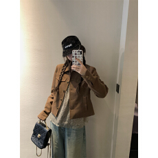 批发早秋独特超好看外套女2026<b class='q'>新款</b>美式复古宽松显瘦翻领长袖<b class='q'>夹克</b>上衣