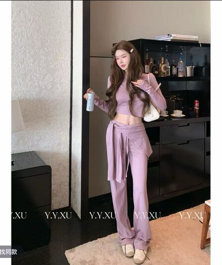 2026 가을 의상 새로운 원 유안 휴일 로밍 미니멀리즘 한 부서 다용도 패션 세트 맨위 바지 숄