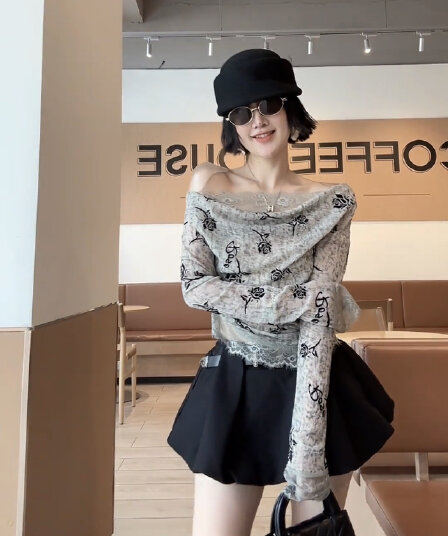 2026 가을 새로운 프랑스식 프린트 레이스 조각 슬림해 보이는 다용도 긴팔 맨위