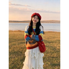 批发川西内蒙古青海湖旅游穿搭多巴胺彩虹条纹毛衣不规则<b class='q'>蕾丝</b>半裙套装