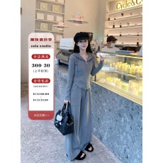 已出货 小个子穿搭一整套装女秋冬新款连帽卫衣外套阔腿裤两件套