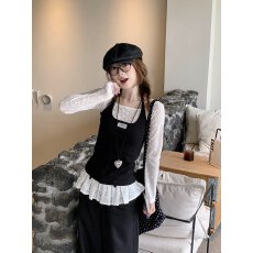 早秋一字领挂脖假两件长袖T恤女收腰蕾丝拼接显瘦上衣裤子套装