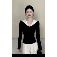 批发撞色海领撞色拼接V领长袖T恤女2026秋季<b class='q'>新款</b>打底衫上衣黑色长裤套