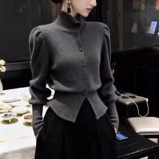批发毛衣女士2026<b class='q'>秋</b>冬季新款高级感复古高领开衫收腰显瘦保暖打底上衣