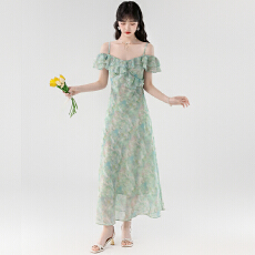 批发一字肩绿色连衣裙女2026年夏装新款日常年轻款时尚气质仙女初恋裙
