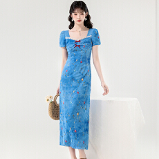 批发蓝色重工花朵刺绣连衣<b class='q'>裙</b>女夏季长<b class='q'>裙</b><b class='q'>小众</b>设计感御姐风高端礼服<b class='q'>裙</b>子