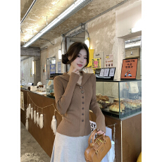 批发实拍实价 新款秋冬复古翻领长袖<b class='q'>针织衫</b>女洋气修身显瘦打底衫上衣