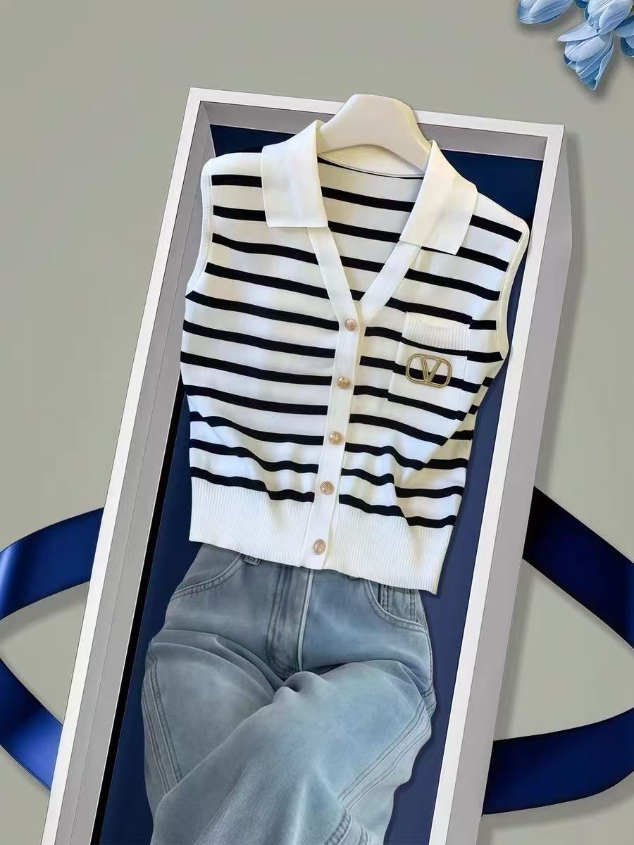 MY11864# 今年流行独特漂亮洋气减龄上衣高级感超好看黑色条纹无袖T恤女夏