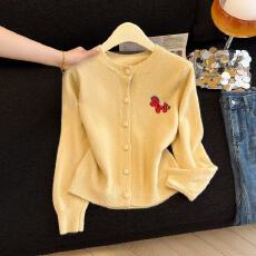 批发实拍小马<b class='q'>刺绣</b>圆领单排扣针织开衫秋冬季新款洋气显瘦毛衣外套chic