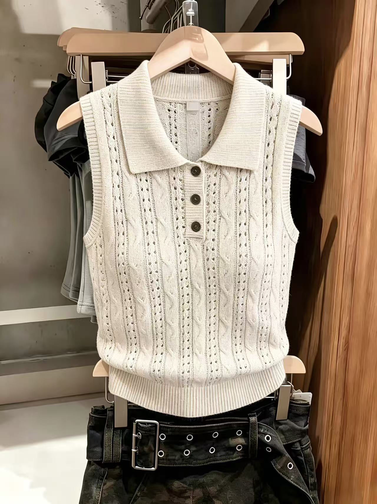 RY3257# 实拍韩标简约气质修身显瘦百搭日常调性Polo针织无袖背心女chic