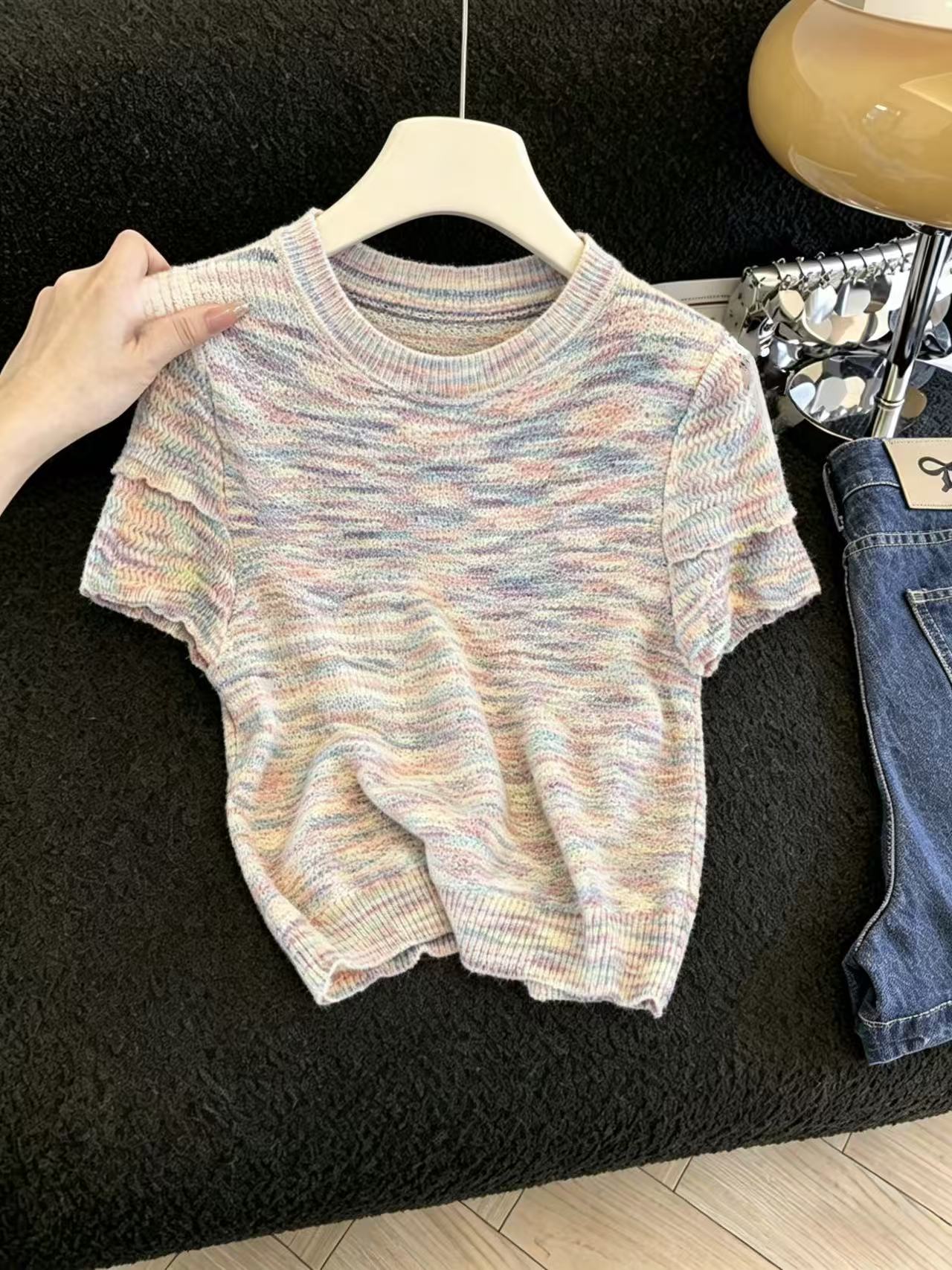 실사 그라데이션 헤일로 염색 반팔 니트 스웨터 여성 여름 새로운 라운드 넥 루즈핏 슬림해 보이는 출퇴근 다용도 맨위 chic
