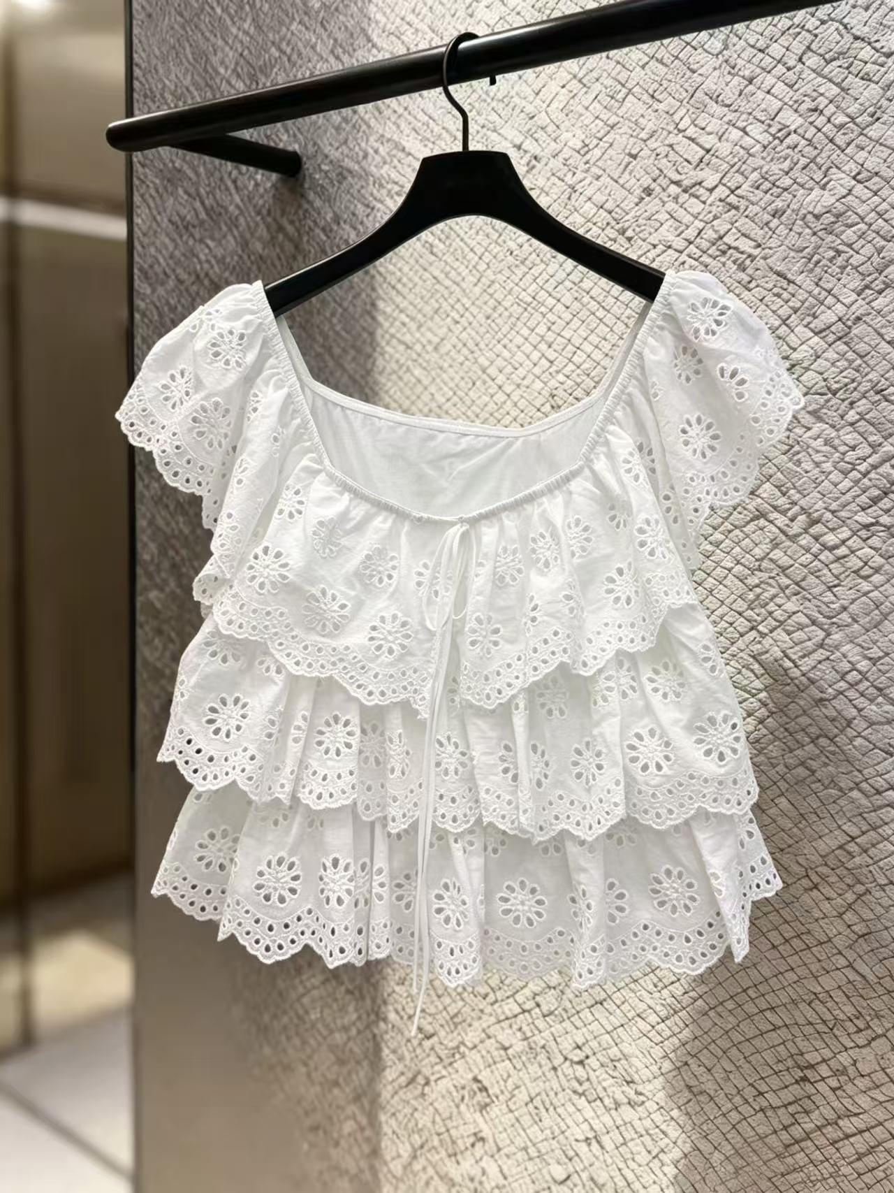 실사 한국 동대문 여름 새로운 품격 프릴 레이스 달콤함 연령 감소 맨위 여성 chic 무거운 작업 섹션