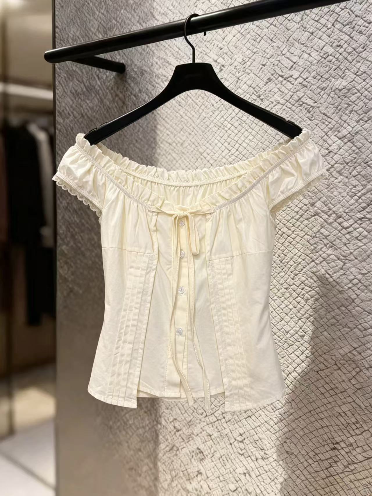 실사 레이스 레이스 페이크 레이어드 여성 셔츠 여름 달콤함 소녀 센스 작은 셔츠 레이스업 다용도 쇼트 스타일 맨위 chic