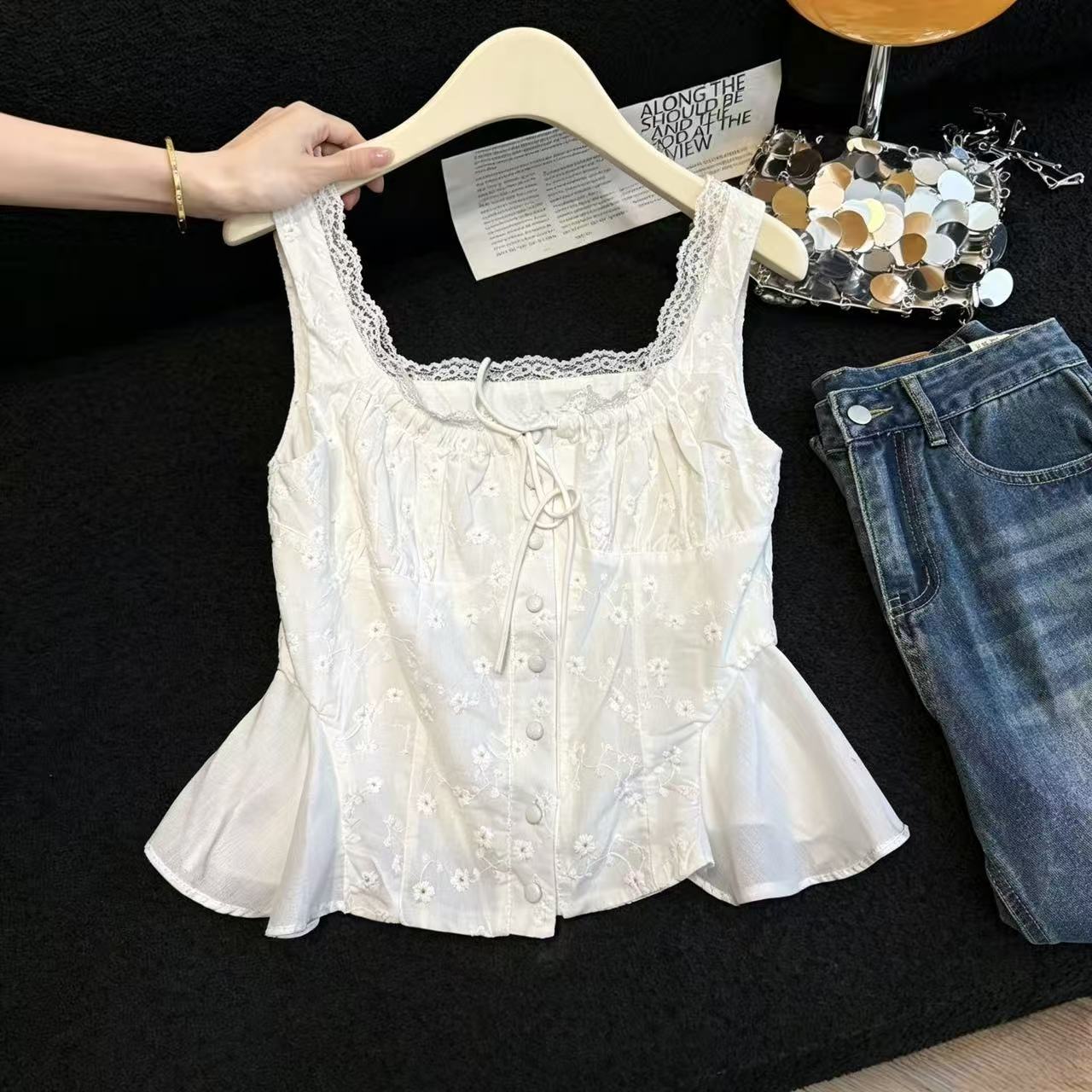실사 프랑스식 광장 칼라 캐미솔 레이스 레이스 허리 수축 슬림해 보이는 인사이드 가져 가라. 품격 몸매 가꾸기 맨위 외출용 chic