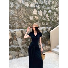 批发法式复古V领简约百搭打底气质修身显瘦辣妹短袖包臀连衣裙两件套