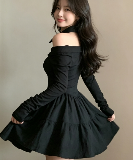 빅 사이즈 여성 의류 마이크로 지방 mm 오프숄더 작은 대중 슬림해 보이는 미니 스커트 가을 겨울 품격 디자인 센스 주름 한 마디 드레스