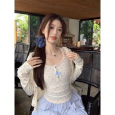 批发秋季新款甜美奶系穿搭吊带开衫纯欲辣妹碎花<b class='q'>蓬蓬</b>半身裙三件套装女