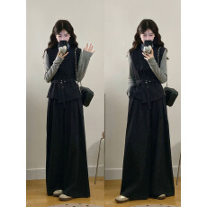 批发实拍<b class='q'>大码</b>2025秋季新款高级感韩板马甲打底衫休闲显瘦阔腿裤三件套