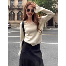 批发温柔拼接蕾丝边V领打底衫女秋冬季新款独特<b class='q'>修身</b>显瘦百搭针织上衣