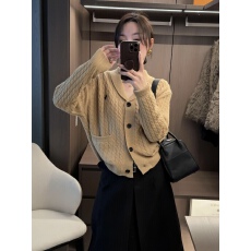 法式温柔风麻花针织开衫女2025秋冬新款慵懒风毛衣翻领单排扣外套
