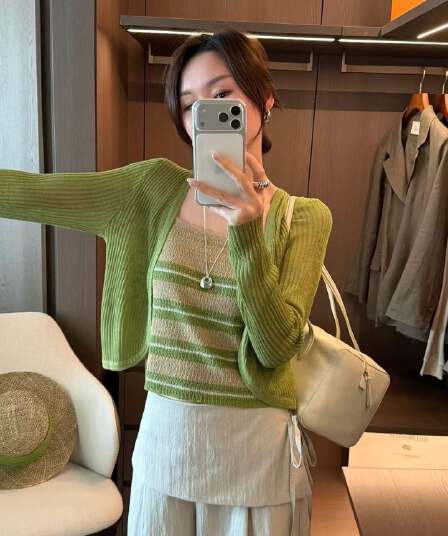 2026 슈퍼 화재 여름 ootd 도파민 착용 가져 가라. 전체 집합 녹색 오픈 가디건 스트라이프 슬립 맨위 투피스 슈트