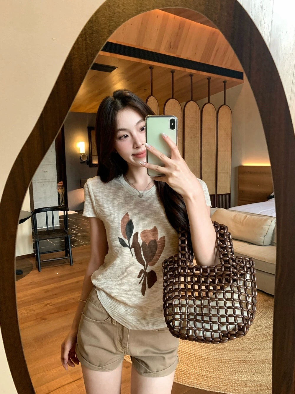 프랑스식 얇고 가벼운 통기성 프린트 반팔 니트 스웨터 여성 여름 몸매 가꾸기 라운드 넥 긍정적 인 어깨 티셔츠 작은 대중 품격 맨위