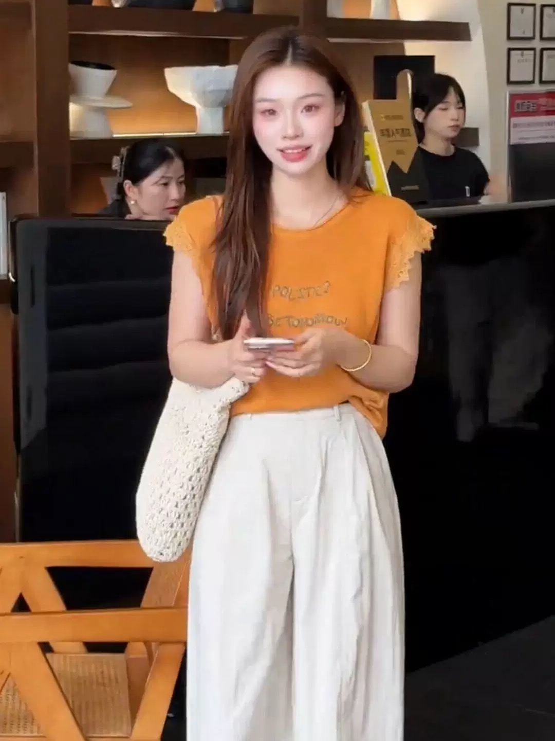 한 부서 레이스 Feifei 소매 알파벳 자수 니트 티셔츠 여성 여름 새로운 패션 루즈핏 슬림해 보이는 다용도 맨위