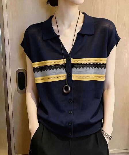 고유 한 Chic 배색 스트라이프 POLO 칼라 니트 오픈 가디건 여성 2026 여름 새로운 슬림해 보이는 편안함 반팔 맨위