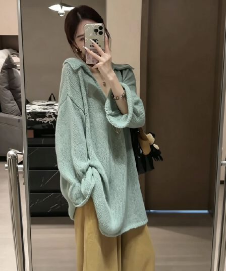 느긋한 바람 품격 폴로 칼라 자이언트 잘 생긴 슬림해 보이는 스웨터 여성 의류 2026 가을 겨울 새로운 로얄 자매 다용도 니트 맨위