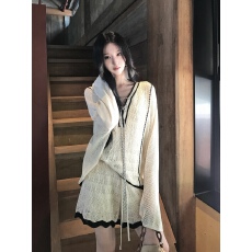批发亚麻莱赛尔白色V领宽松长袖<b class='q'>针织衫</b>女秋<b class='q'>镂空</b>气质显瘦上衣