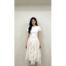 批发韩国2026<b class='q'>春</b>夏不规则荷叶边半身裙女松紧腰中长裙百搭层次感半裙