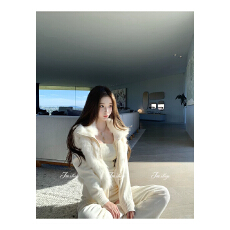 批发雪绒暖境 saga芬兰皮草外套拼接毛织上衣外套