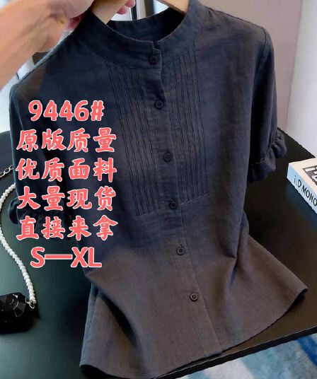 유럽 상품 고급 센스 싱글 줄 버튼 출퇴근 바람 블루 색상 반팔 여성 2026 년 봄 새로운 연령 감소 패션 맨위
