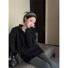 批发韩国<b class='q'>东大门</b>慵懒风连帽长袖套头毛衣女秋冬穿针织半身裙灰色两件套